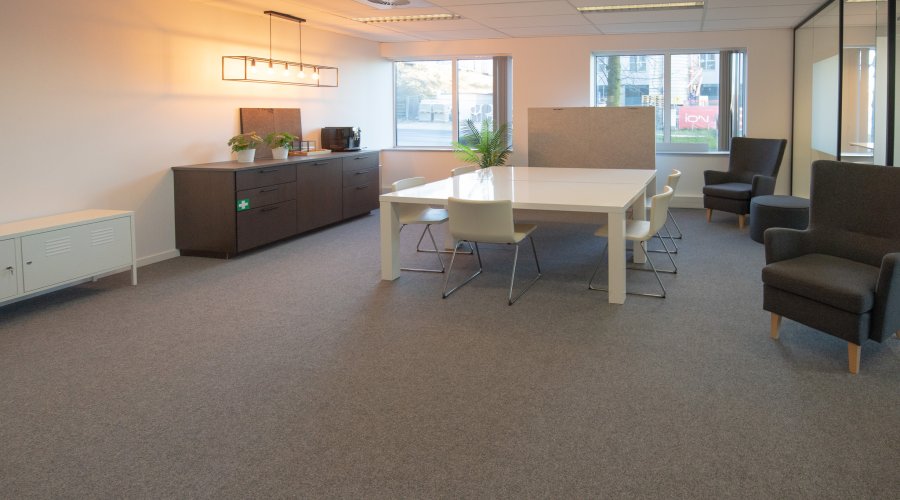 PARK STATION - R.0.1.2 + R.0.1.3 - RENT