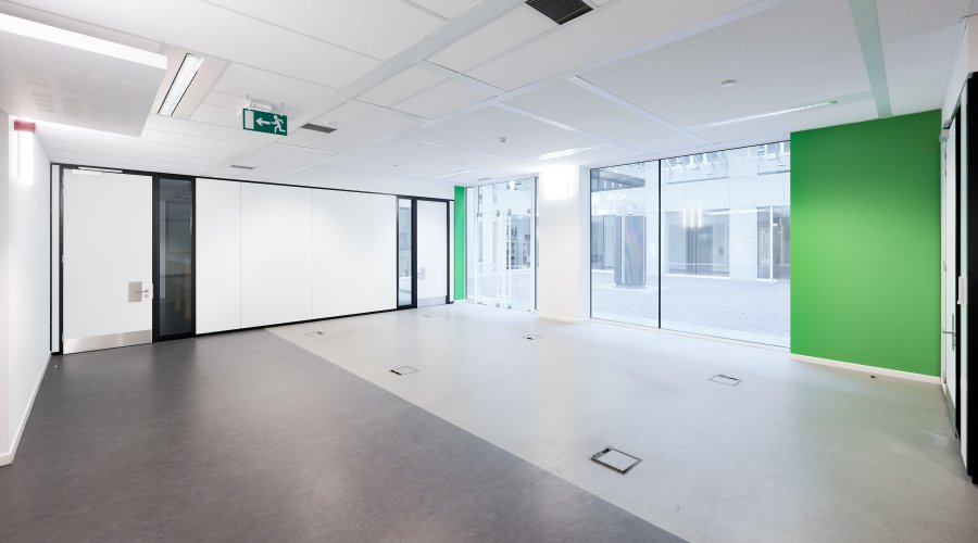 ROYALE 180 - Garden + ground floor