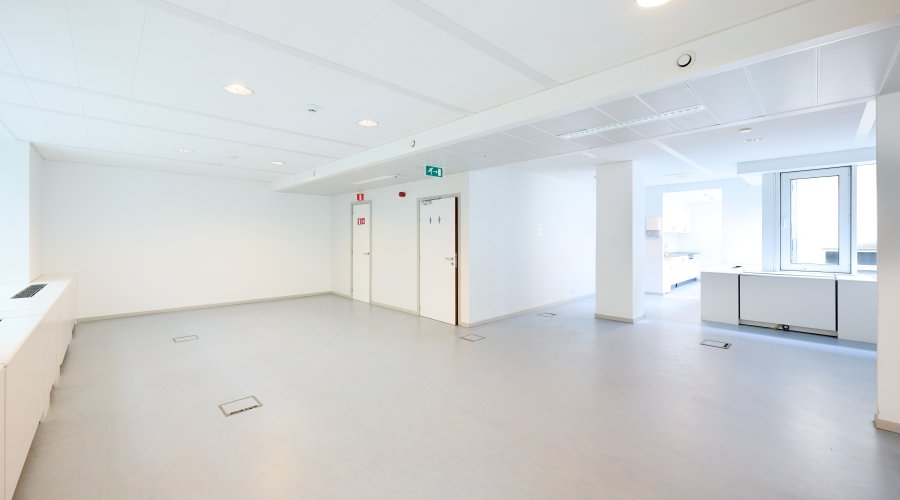 ROYALE 180 - 1st + 2nd floor