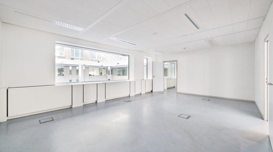 ROYALE 180 - 1st + 2nd floor