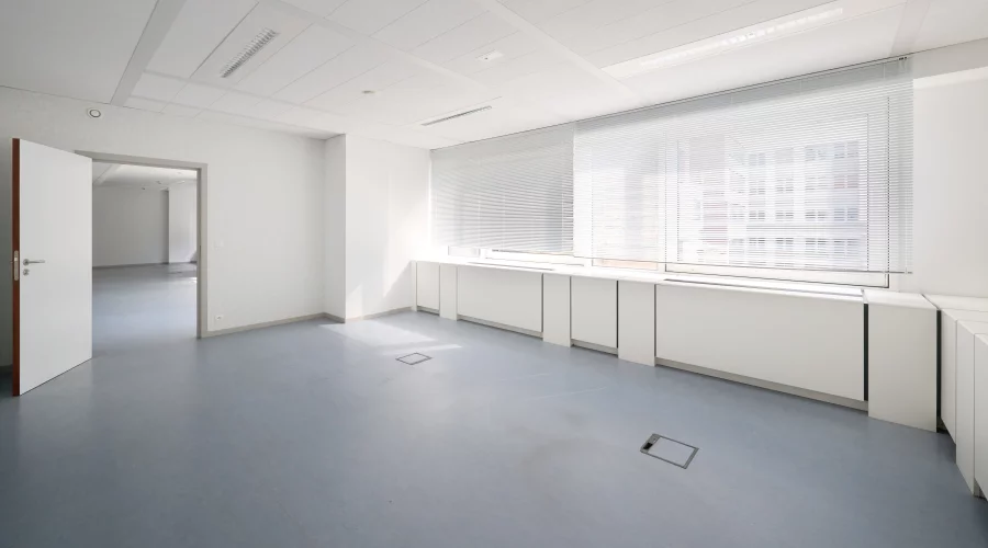 ROYALE 180 - 1st + 2nd floor