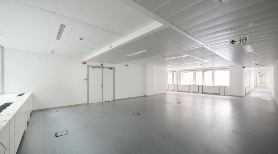 ROYALE 180 - 2nd floor