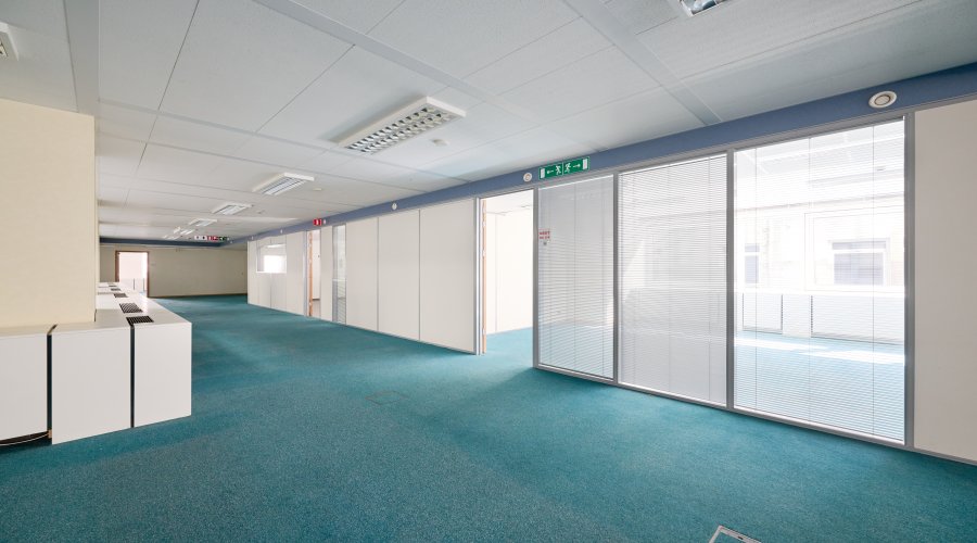 ROYALE 180 - 2nd floor