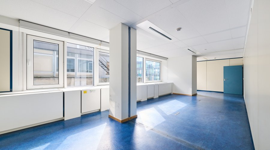 ROYALE 180 - 3rd floor