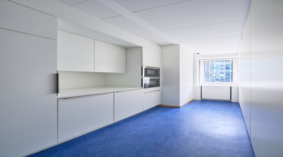 ROYALE 180 - 3rd floor