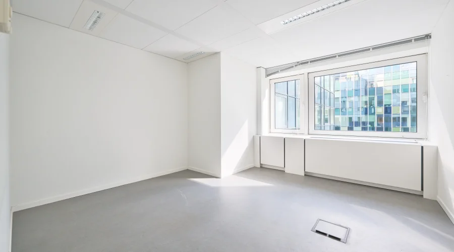 ROYALE 180 - 3rd + 4th floor